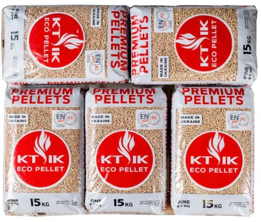 bags with wood pellets for delivery